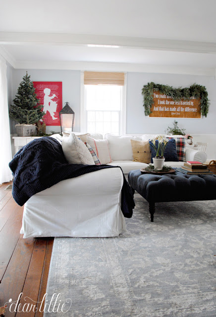 Christmas Family Room at Bluestone Hill - Dear Lillie Studio